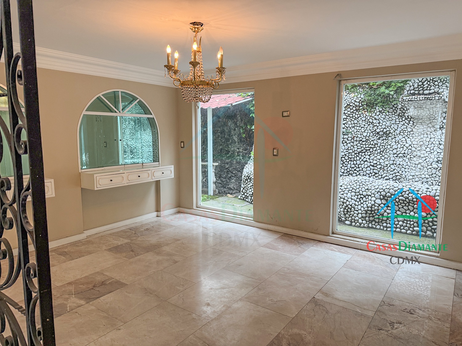 Jardines del Pedregal Casa Risco AJI - Antecomedor 4